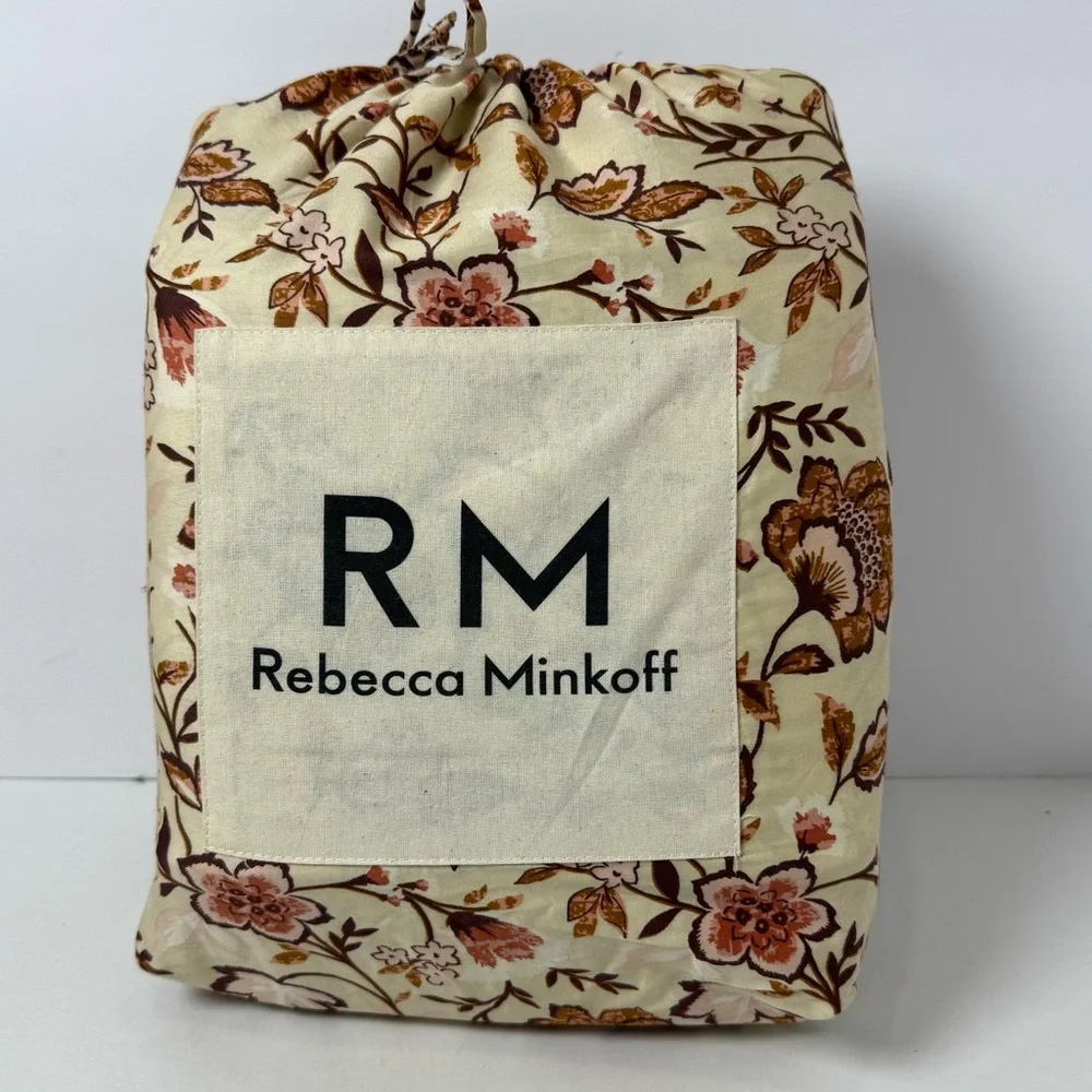 REBECCA MINKOFF 4 PIECE QUILT SET 300 THREAD COUNT NEW 100% Cotton Floral Queen